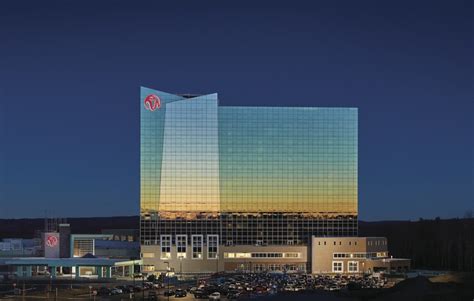 RESORTS WORLD CATSKILLS $173 ($̶2̶4̶0̶).